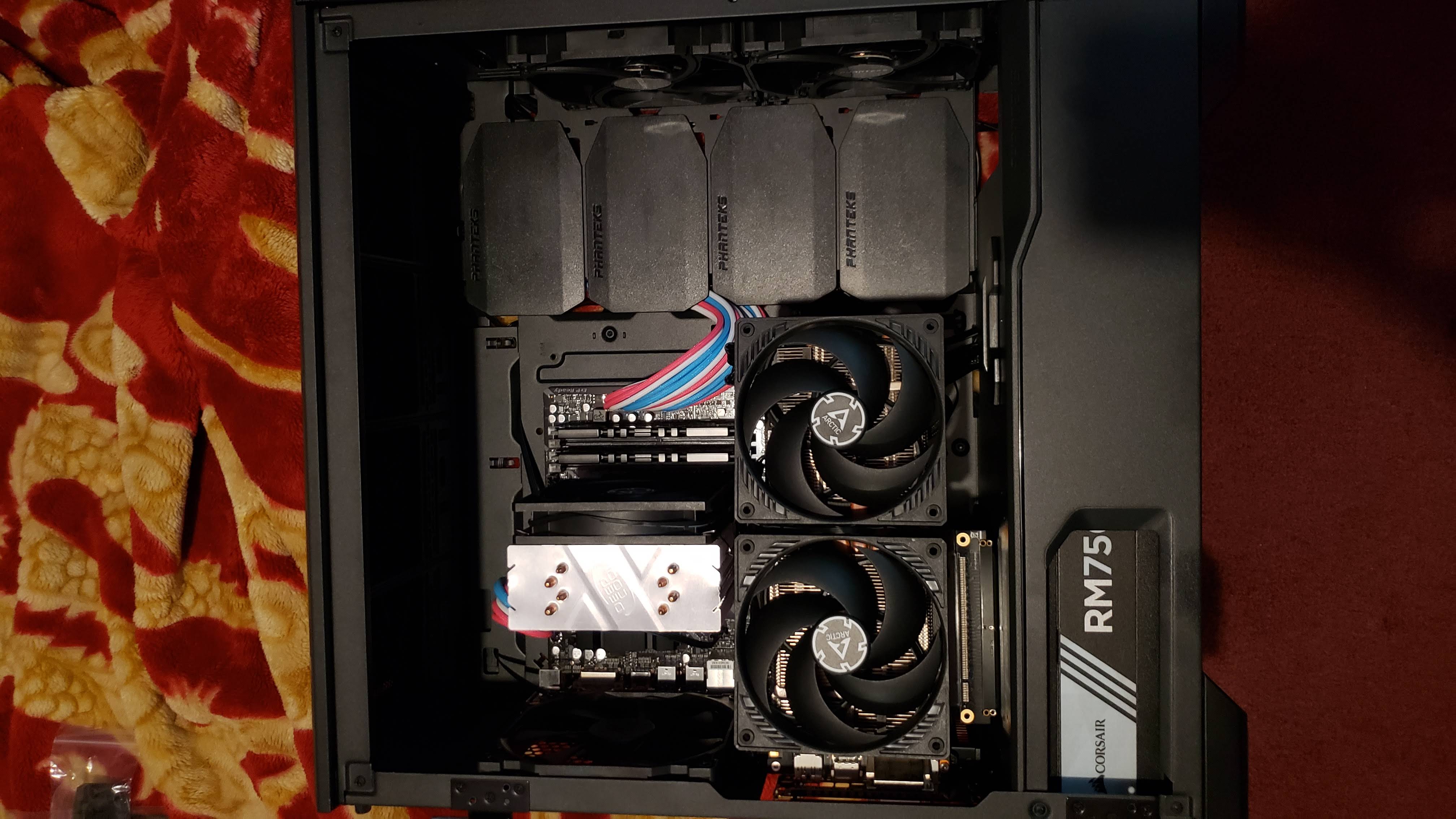 A picure of my PC with the side panel off.