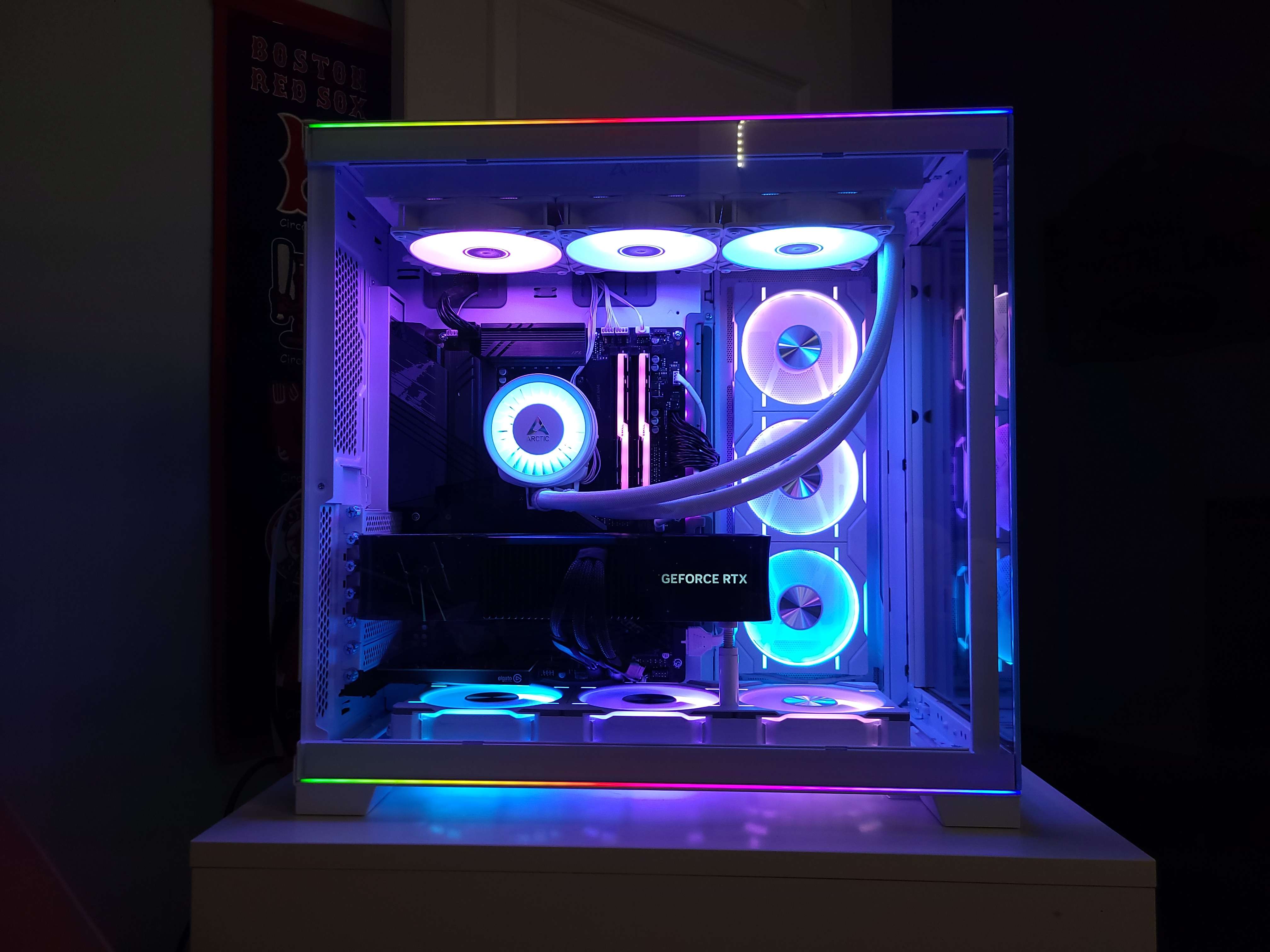 A picure of my PC with the side panel off.